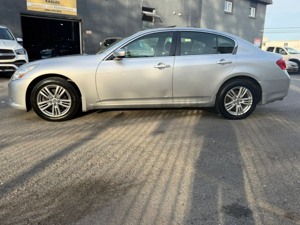 infiniti g sedan 2011 JN1CV6AR6BM403302 image infiniti g sedan 2011 JN1CV6AR6BM403302 image